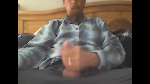 Snapshot of elwooood7 chatting on March 2025 05:00:02 PM elwooood7 online show from March 2025 05:00:02 PM