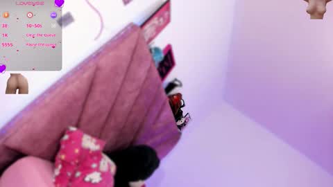 ely_w1 online show from November 2025 11:17:01 PM