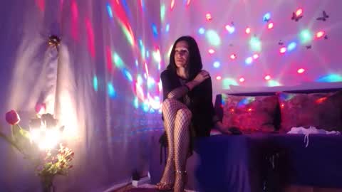 Snapshot of elysasun chatting on May 2026 06:04:01 PM Elisa online show from May 2026 06:04:01 PM