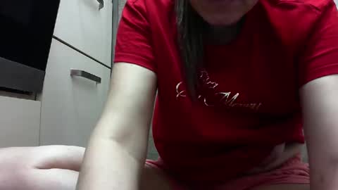 elyseblue online show from December 2024 10:01:02 AM
