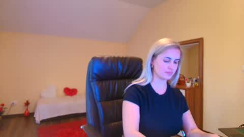 Snapshot of elysia3333 chatting on October 2025 11:47:01 AM elysia3333 online show from October 2025 11:47:01 AM