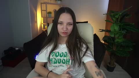 Call me Elis online show from December 2024 10:13:02 AM