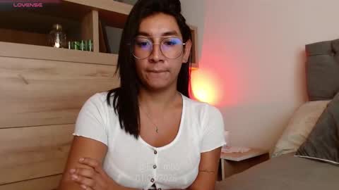 Emilia  online show from March 2025 01:07:01 PM