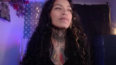 ema_ploxx online show from October 2025 06:03:01 AM