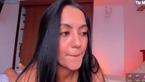         online show from September 2025 03:03:01 PM