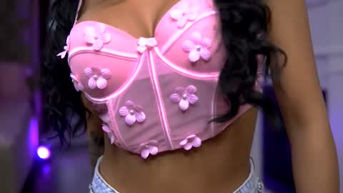 Ema online show from March 2026 04:18:01 AM