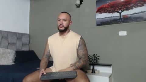 emanuelspencer online show from June 2026 10:04:01 PM