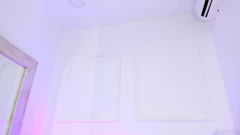 emelie_89 online show from February 2025 02:52:01 AM