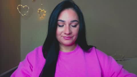 Snapshot of emelyblum chatting on October 2025 11:09:01 PM Emely online show from October 2025 11:09:01 PM