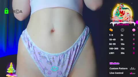 Snapshot of emelycrystal chatting on January 2025 06:31:02 AM Emely online show from January 2025 06:31:02 AM