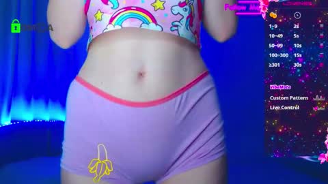 Snapshot of emelycrystal chatting on October 2025 11:58:02 PM Emely online show from October 2025 11:58:02 PM