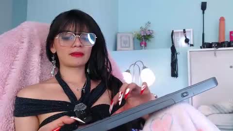Danna online show from July 2026 03:55:01 AM