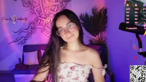 Emmily Roberts online show from June 2026 11:04:02 PM