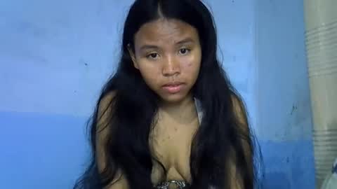 Snapshot of emiehottie chatting on June 2026 10:55:02 PM Ami online show from June 2026 10:55:02 PM