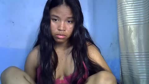 Snapshot of emiehottie chatting on June 2026 05:30:02 PM Ami online show from June 2026 05:30:02 PM