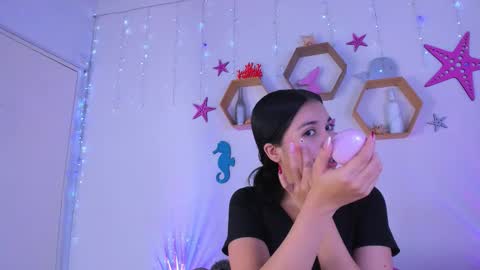 Emily  online show from November 2025 03:06:02 AM