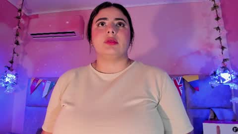 Emiily Grace online show from July 2026 11:46:02 AM