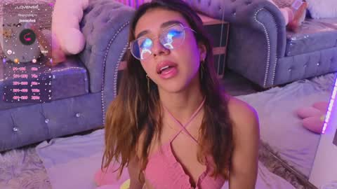 Snapshot of emiiscoot_1 chatting on January 2025 04:04:01 PM Emily online show from January 2025 04:04:01 PM