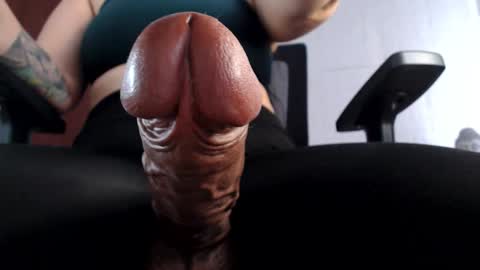 Snapshot of emili_evans_ chatting on February 2026 06:22:02 PM POWERFULL GODDESS EMILI online show from February 2026 06:22:02 PM