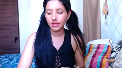 emili riders online show from January 2025 03:47:02 PM