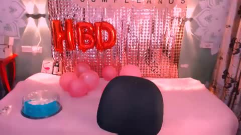 Emili roux online show from February 2025 06:24:01 PM