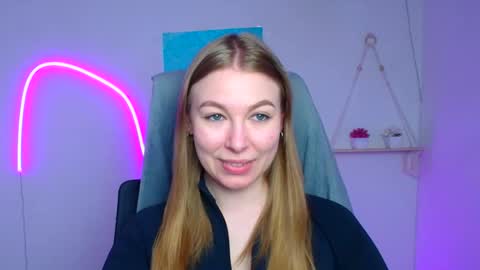 Emilia online show from March 2026 12:23:01 PM