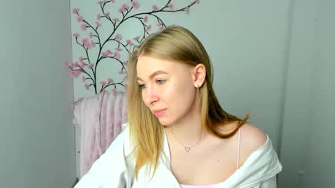 Emilia online show from May 2026 05:46:02 AM