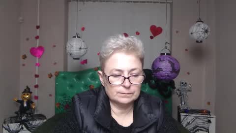 Snapshot of emiliagree chatting on November 2025 07:12:01 PM EmiliaGree online show from November 2025 07:12:01 PM