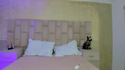 EmiliaRose online show from February 2025 08:58:02 PM