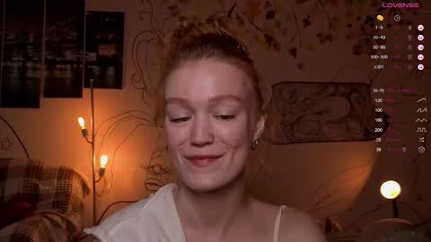 Snapshot of emiliyafox chatting on September 2025 12:52:02 PM Emi online show from September 2025 12:52:02 PM