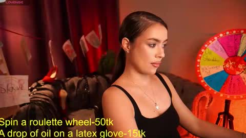 Snapshot of emiliyaroude chatting on September 2025 12:42:02 PM  Emiliya  online show from September 2025 12:42:02 PM