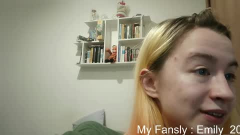 Emily online show from May 2026 09:09:01 PM