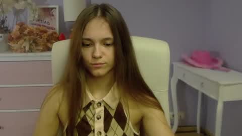 Snapshot of emilly_lust99 chatting on March 2025 07:57:01 AM Emilly online show from March 2025 07:57:01 AM