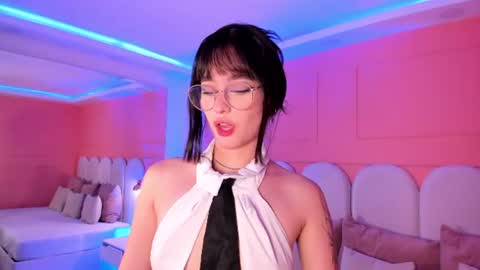 Emilly  online show from July 2026 05:37:02 PM
