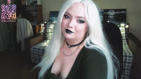 Emily online show from September 2025 06:18:02 PM