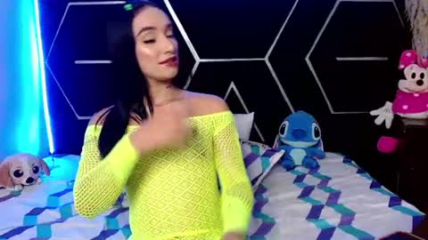 Snapshot of emillystonex chatting on June 2026 05:00:01 PM emillystonex online show from June 2026 05:00:01 PM
