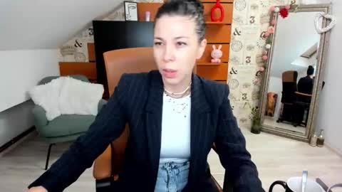 EmillyTaylor online show from September 2025 02:46:01 AM