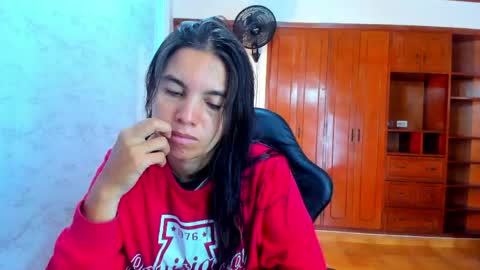 Snapshot of emily_and_soffy chatting on April 2026 12:15:01 PM Emily and Soffy online show from April 2026 12:15:01 PM