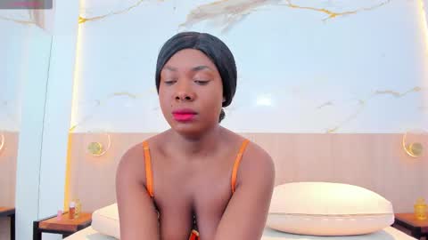 emily online show from December 2025 07:10:01 PM