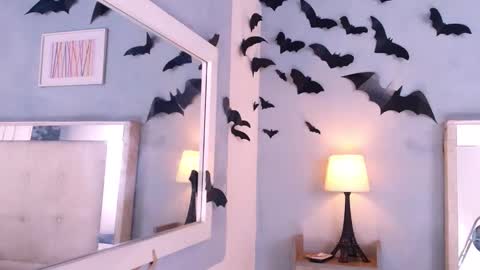 emily_castillo1_ online show from November 2025 04:35:01 AM