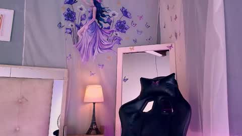 emily_castillo1_ online show from March 2026 05:24:01 AM