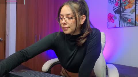 Emily online show from February 2026 05:14:01 AM