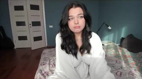 emily_ferra online show from June 2026 04:13:02 AM