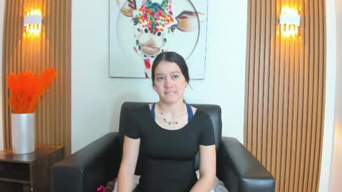 Snapshot of emily_frostt chatting on April 2026 11:37:01 AM emily_frostt online show from April 2026 11:37:01 AM