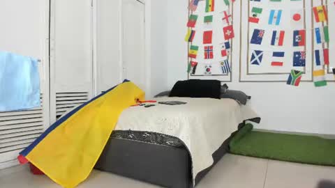 emily_gaviria1 online show from June 2026 12:07:02 PM