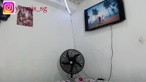 Snapshot of emily_hot_01 chatting on May 2026 01:10:01 AM emily online show from May 2026 01:10:01 AM