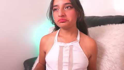 mily online show from April 2026 07:07:02 PM