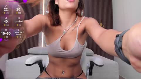 Snapshot of emily_kovac chatting on June 2026 11:33:01 AM emily_kovac online show from June 2026 11:33:01 AM
