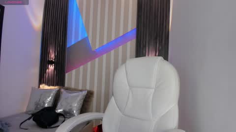 Emily online show from January 2025 05:46:01 PM