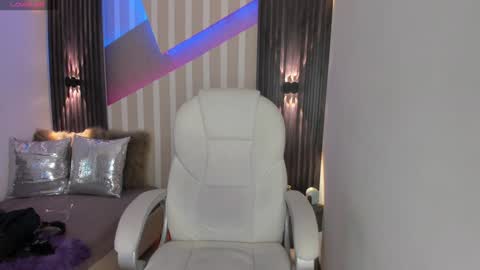 Emily online show from February 2025 02:34:02 PM